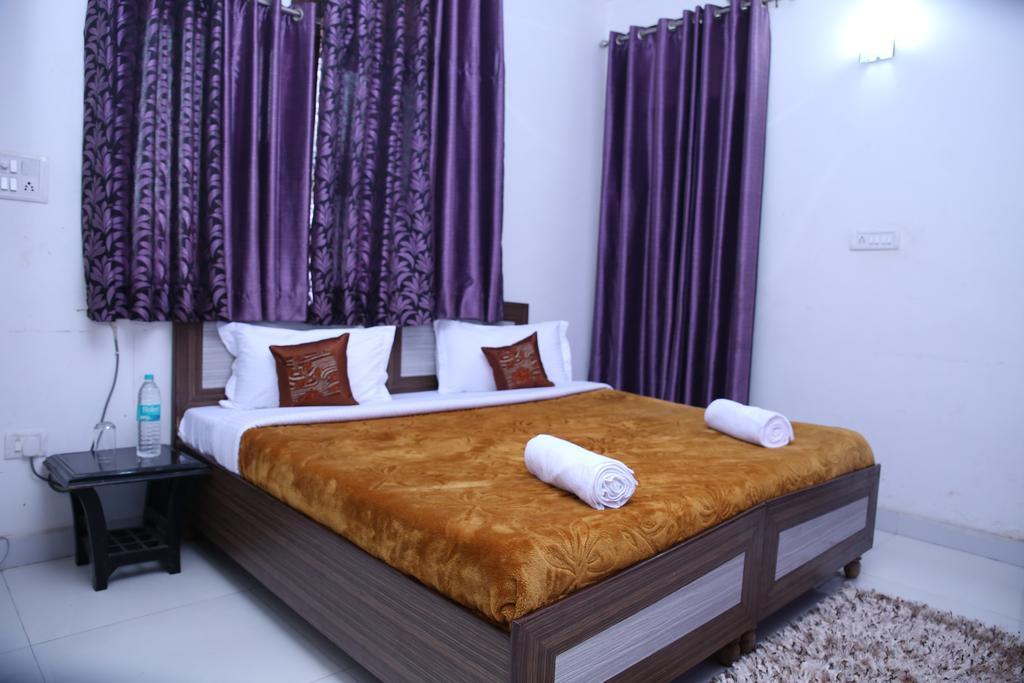 Hotel Airport Land New Delhi Kamer foto