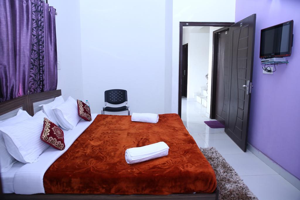 Hotel Airport Land New Delhi Kamer foto